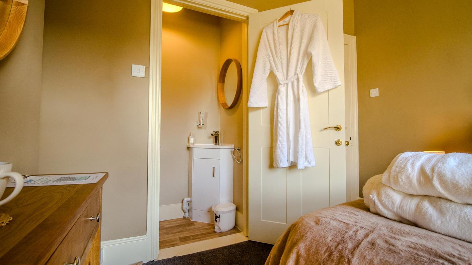 Buenos Aires Guest House Bexhill-on-Sea Extérieur photo